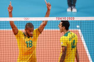 Volleyball - Men's Bronze medal match - Argentina v Brazil