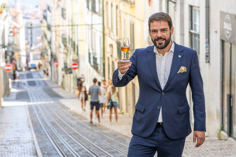 Profissionais brasileiros ganham espaço no mundo dos vinhos em Portugal