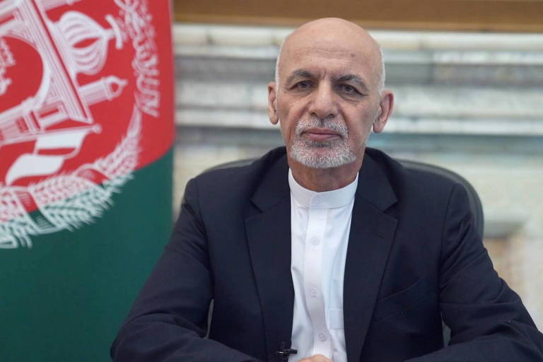 Taleban captura última grande cidade do norte afegão, e presidente fala em remobilizar tropas