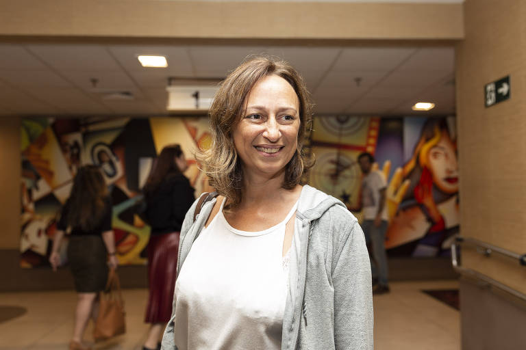 'O poder público precisa interferir nos momentos de crise; não só no auge, mas também no pós, o retorno é complexo' (Laís Bodanzky, 
cineasta, foi diretora-presidente da SPCine durante dois anos)