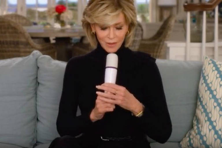 Jane Fonda em cena da série "Grace e Frankie" 