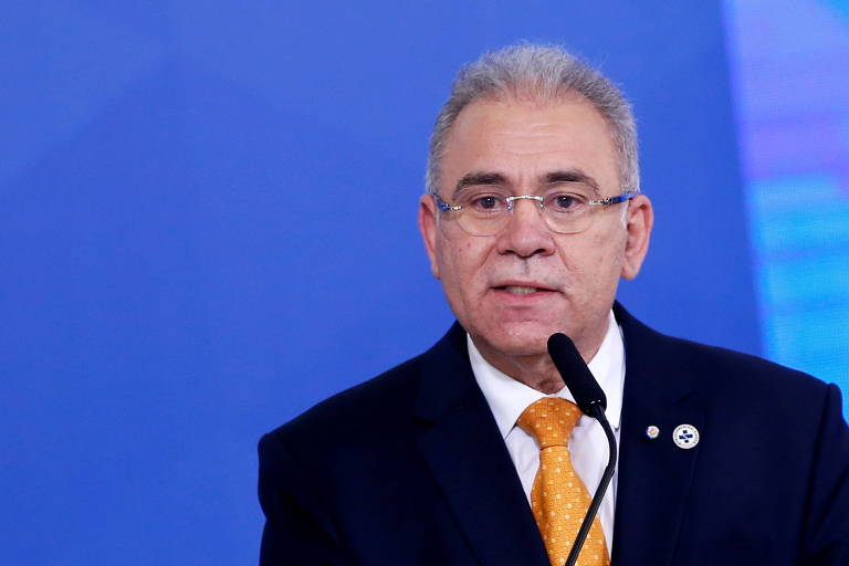 O ministro Marcelo Queiroga (Saúde)
