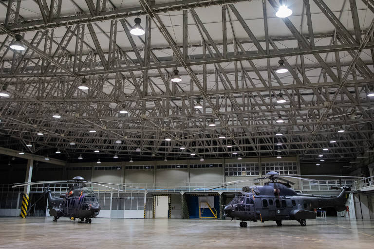 Para esse treinamento foram utilizadas aeronaves H-225M, das Três Forças. 