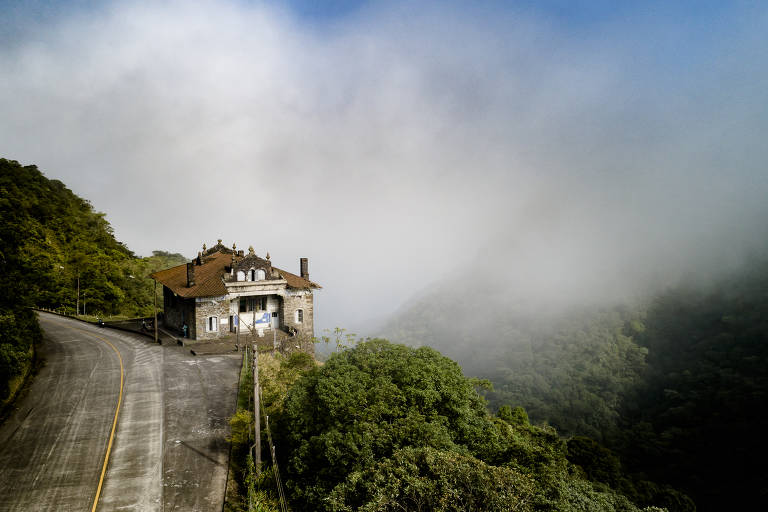 Parque Estadual da Serra do Mar, que ligava a capital ao litoral paulista