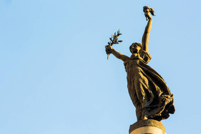 Glória Imortal aos Fundadores de São Paulo