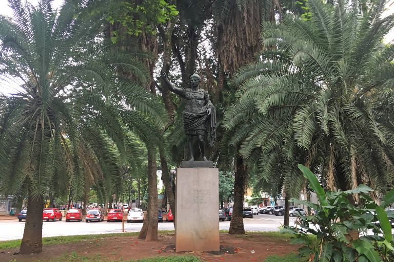 Augusto de Prima Porta (63 a.C. - 14 a.C.)