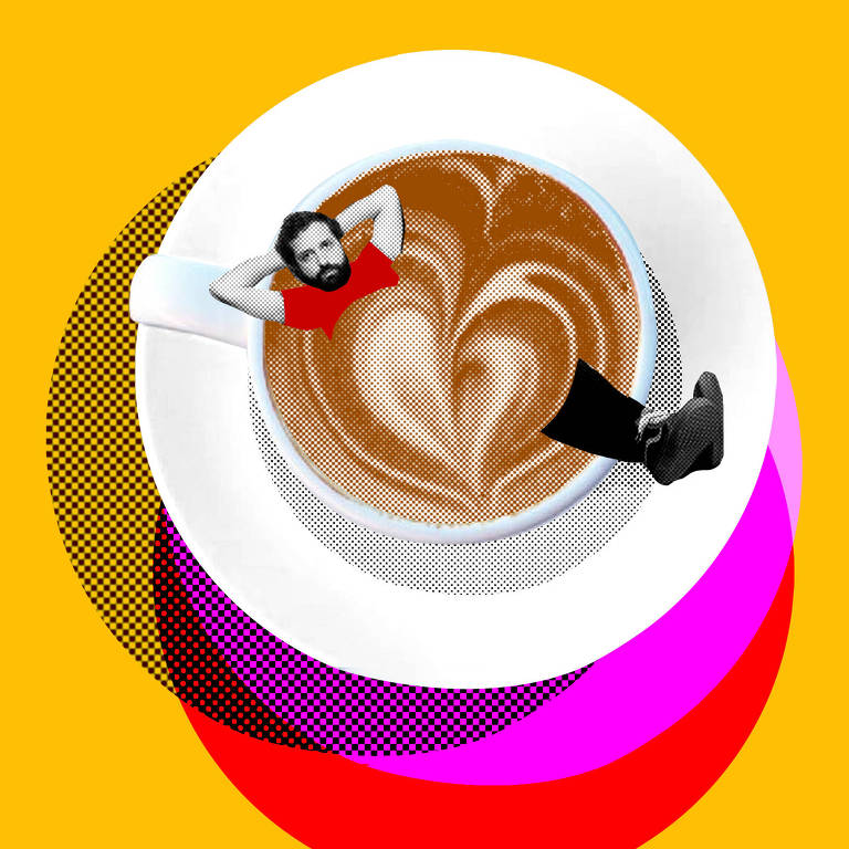 O humorista Gregório Duvivier dentro de uma xícara de café, relaxando como se estivesse em uma piscina