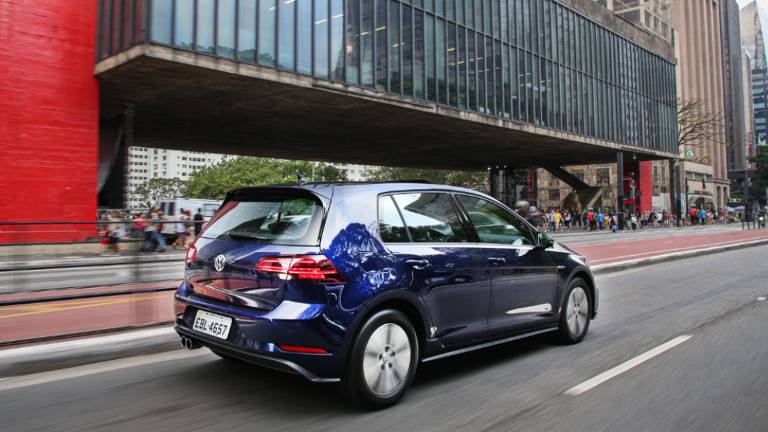 Para Pablo Di Si, presidente da Volkswagen na América Latina, a expansão do sistema de abastecimento de carros elétricos é fundamental: "Ninguém vai querer um carro elétrico para só rodar na cidade"