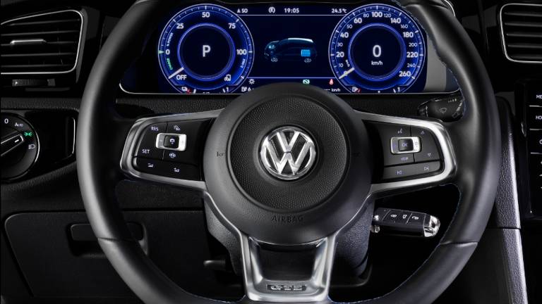 Os carros vêm se tornando cada vez mais seguros, com mais tecnologia, e isso têm um custo, diz a Volkswagen, o que justifica em parte o preço cada vez mais alto dos veículos