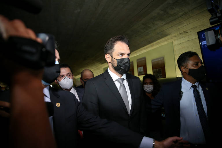 Emanuel Catori, sócio do laboratório Belcher chega para ser ouvido na CPI da Covid