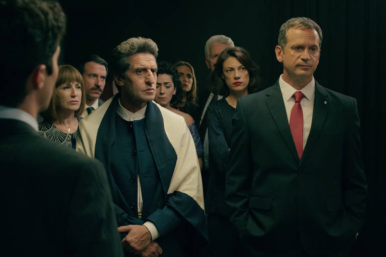 'Vosso Reino' reflete Argentina atual ao expor promiscuidade entre religião e política