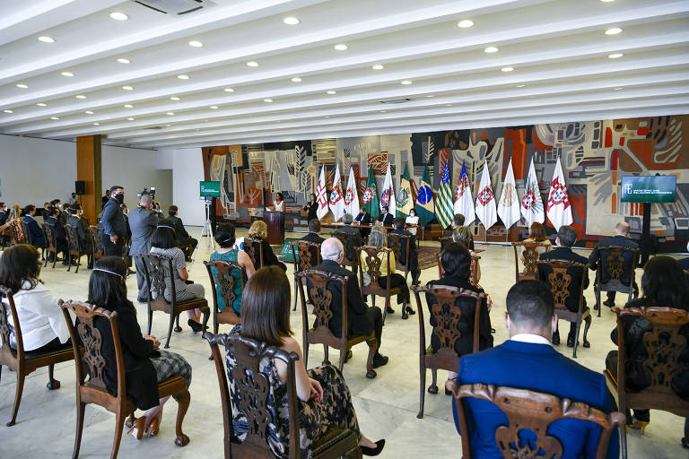 Cerimônia de formatura dos alunos do Instituto Rio Branco, que homenageou o diplomata José Jobim