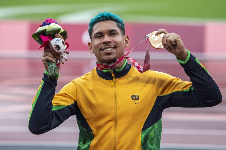 Thiago Paulino conquista o vice-campeonato mundial em Paris - Jornal  NovaCidade - Orlândia e região