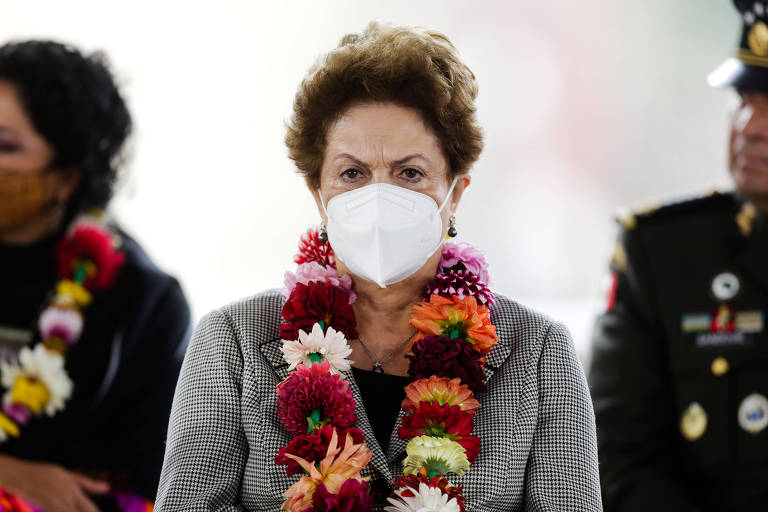 Problema que causou internação de Dilma é doença cardíaca congênita