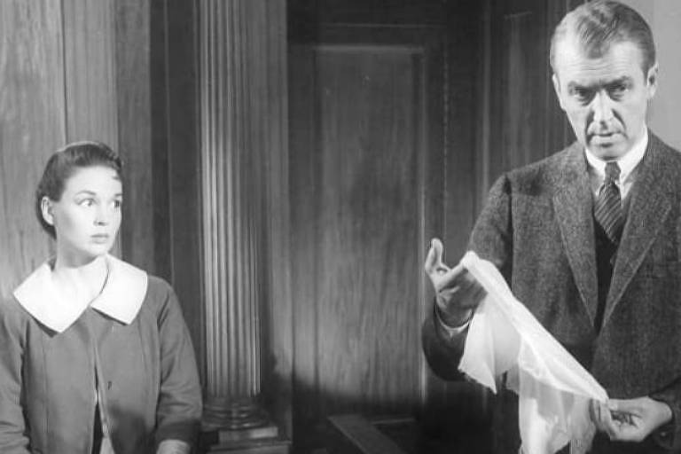 Os atores James Stewart e Kathryn Grant em"Anatomia de um Crime" (1959)