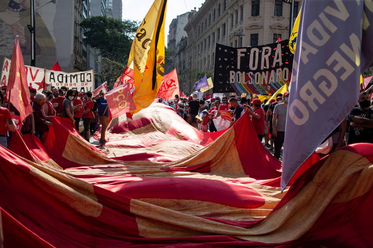Manifestantes contra Bolsonaro em São Paulo 