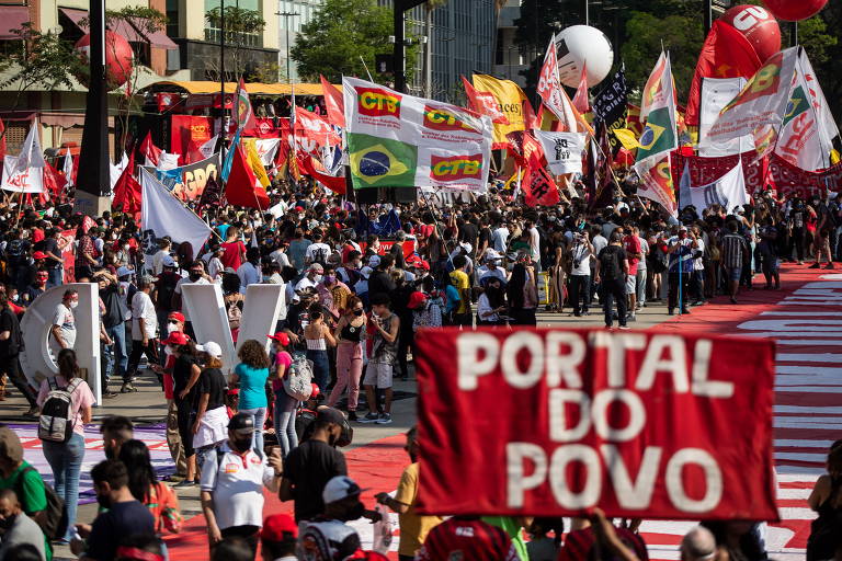 Manifestantes contra Bolsonaro em São Paulo 