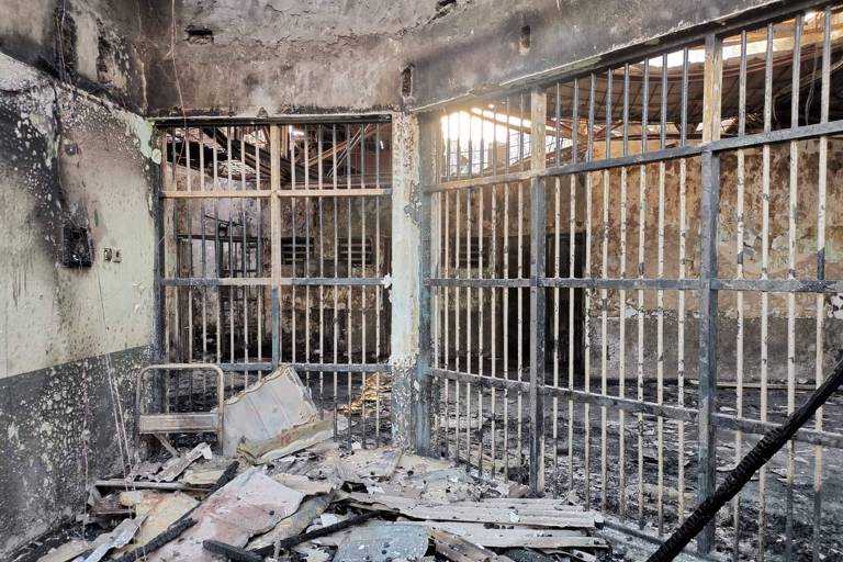 Incêndio em prisão superlotada mata ao menos 41 detentos na Indonésia