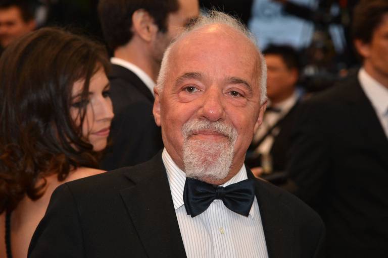 Paulo Coelho apoia Mauricio de Sousa na Academia Brasileira de Letras