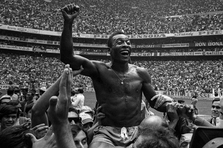 Pelé no dicionário: campanha atinge 100 mil assinaturas, santos