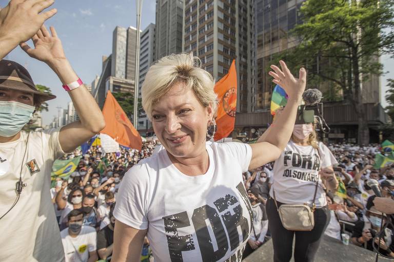 Joice Hasselmann avalia permanência no PSDB e cobra autocrítica do partido
