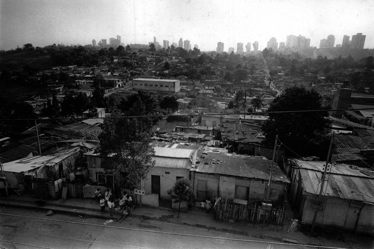 Vista geral da favela de Paraisópolis, na zona sul paulistana, em agosto de 1987