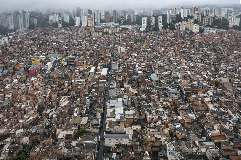 Vista aérea da favela de Paraisópolis, em São Paulo