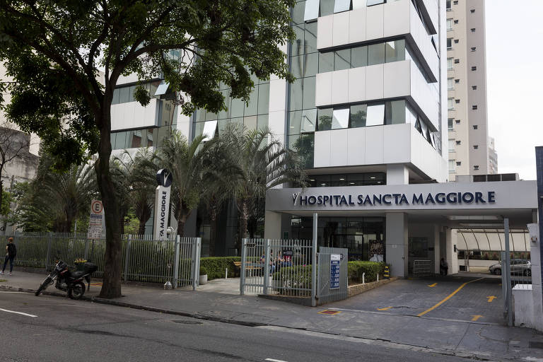 Fachada do hospital Sancta Maggiori da Prevent Senior na rua Maestro Cardin no Paraíso