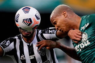 Copa Libertadores - Semi final - First Leg - Palmeiras v Atletico Mineiro