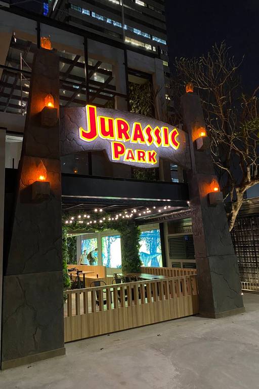 Reserva para Jurassic Park Burger Restaurant - Hamburguesa