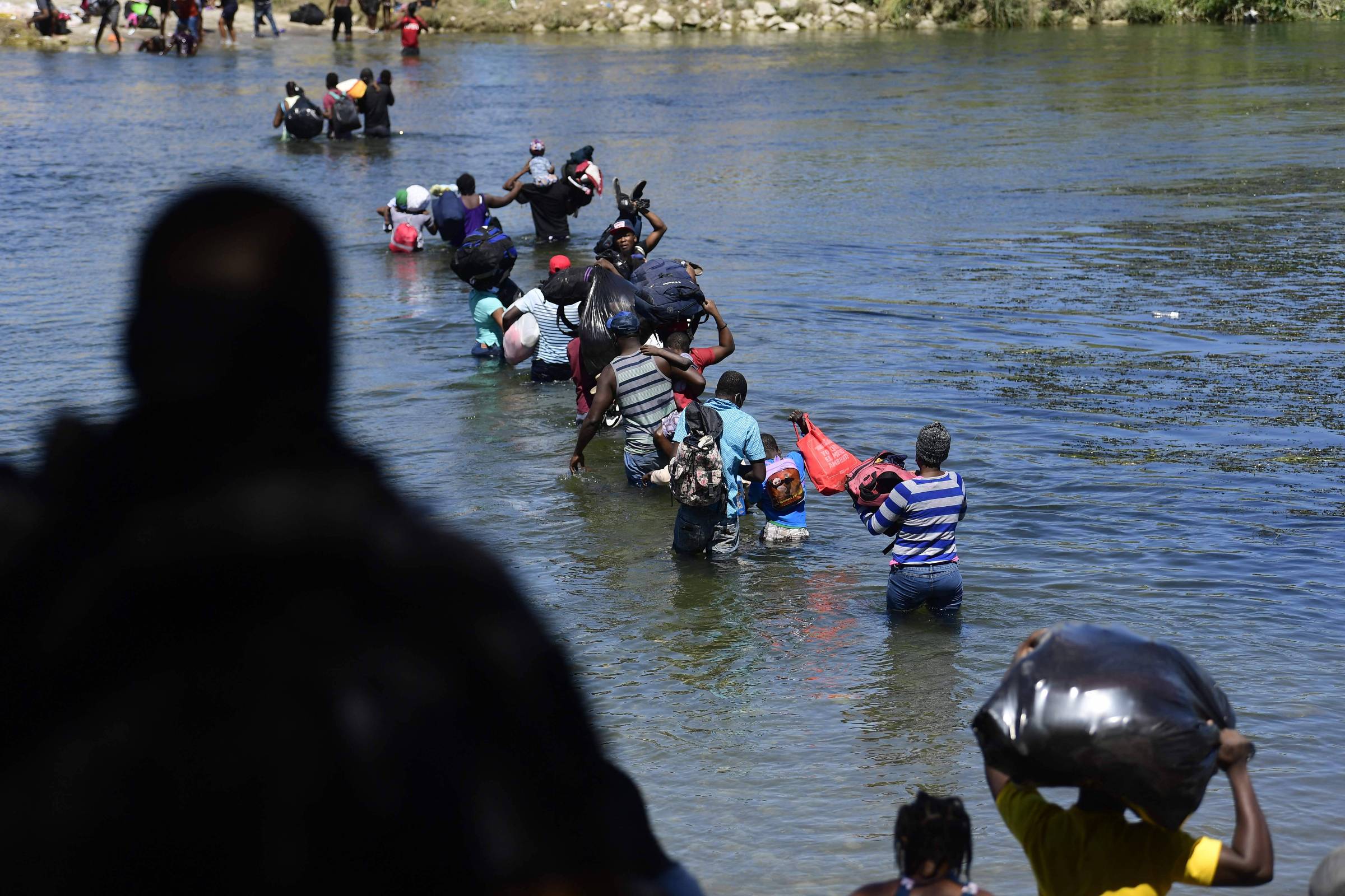 Crisis migratoria: Estados Unidos deporta a 30 niños brasileños a Haití – 28/09/2021 – en todo el mundo