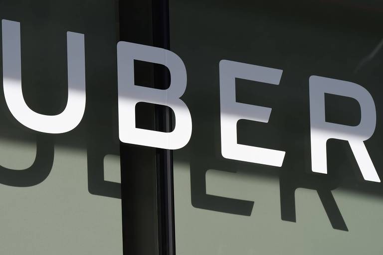 Uber suspende serviço em Bruxelas em apoio a protesto de motoristas