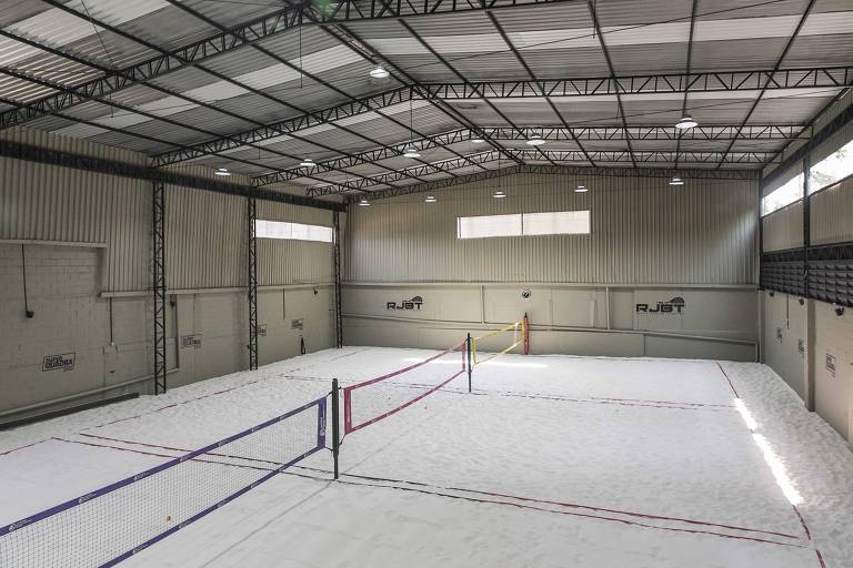 Nova unidade do RJ Beach Tennis, inaugurada há um mês na Vila Gertrudes, na zona sul de São Paulo