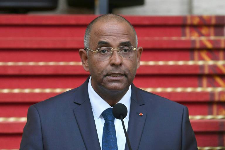 O primeiro-ministro da Costa do Marfim, Patrick Achi, em Abidjan, capital econômica do país