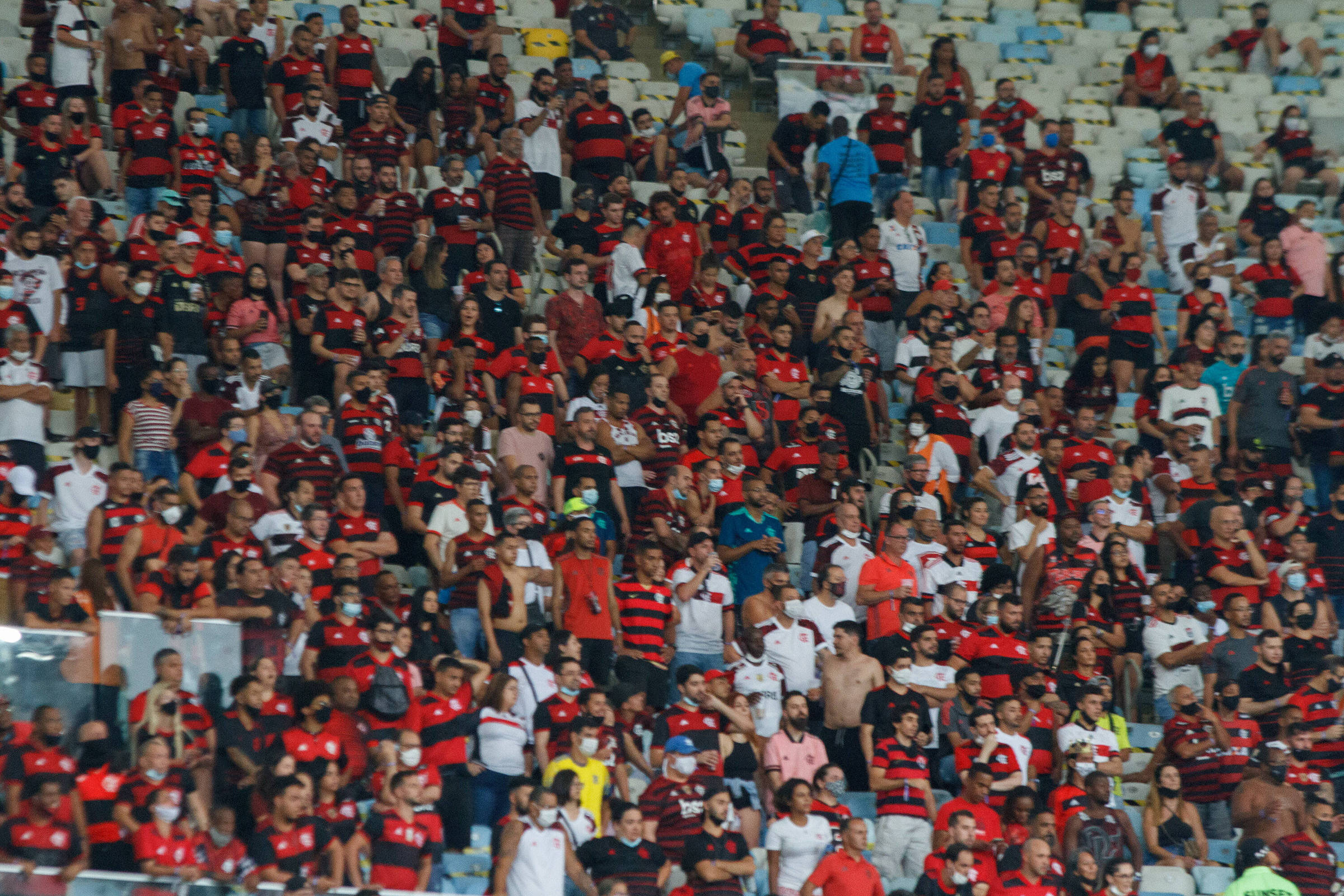 Clubes aprovam volta do público nos jogos do Brasileirão no fim de