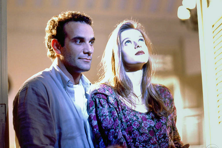 José Augusto (Marco Ricca) e Buba (Maria Luisa Mendonça)