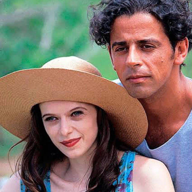 Buba (Maria Luisa Mendonça) e José Venâncio (Taumaturgo Ferreira)