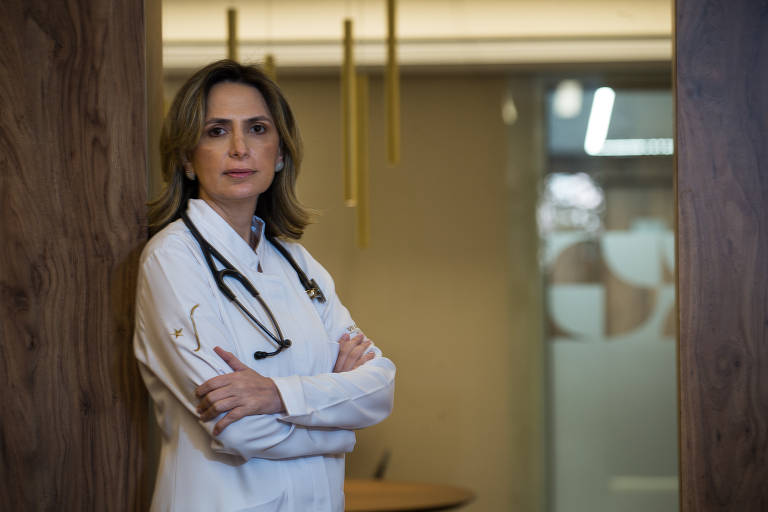 Para cardiologista Ludhmila Hajjar, tratamento da Covid no Brasil deveria focar em atendimento padronizado
