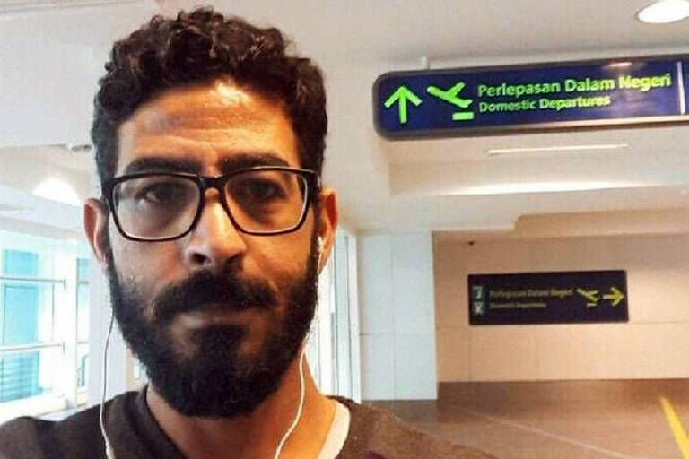 Hassan Al Kontar viveu sete meses na área de desembarque de aeroporto na Malásia