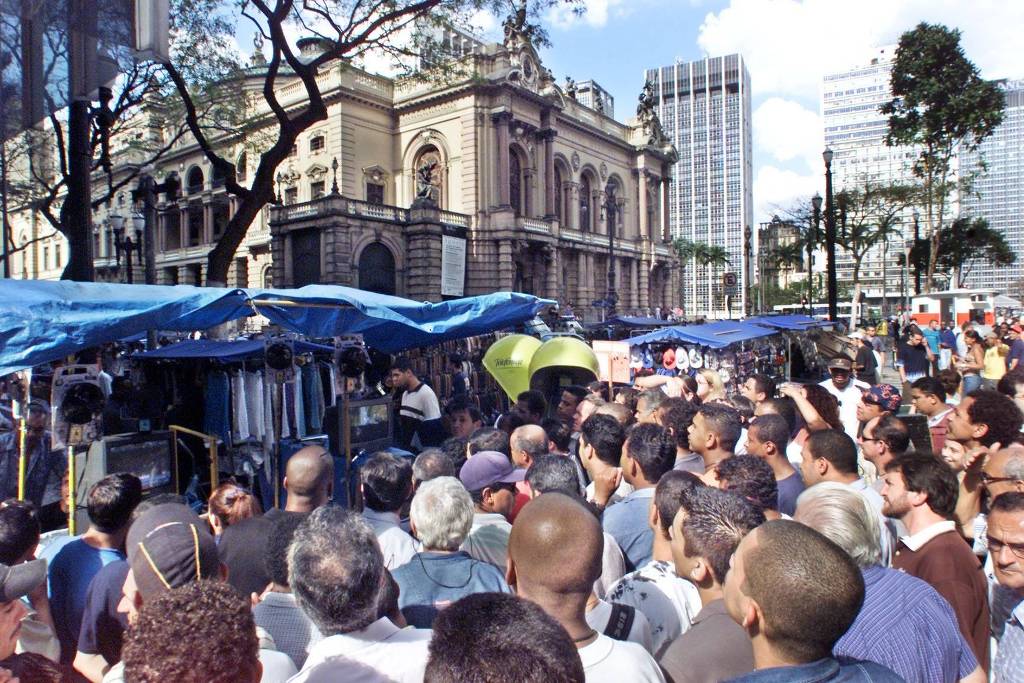 Casa dos Artistas faz 20 anos conheça bastidores e a história do programa 12/10/2021 Casa dos Artistas faz 20 anos conheça bastidores e a história do programa 12/10/2021