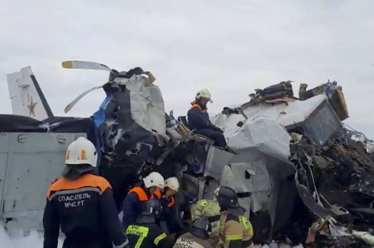 Avião com paraquedistas cai na Rússia e mata ao menos 16 pessoas