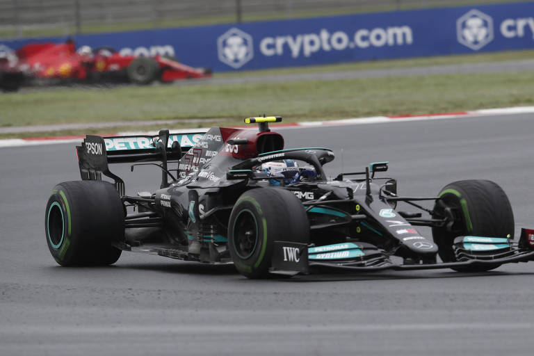 Bottas vence GP da Turquia, e Verstappen retoma liderança na F1