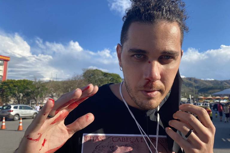 O repórter cinematográfico Leandro Matozo, da GloboNews, foi agredido por um homem dentro do Santuário Nacional Aparecida na tarde desta terça-feira (12)