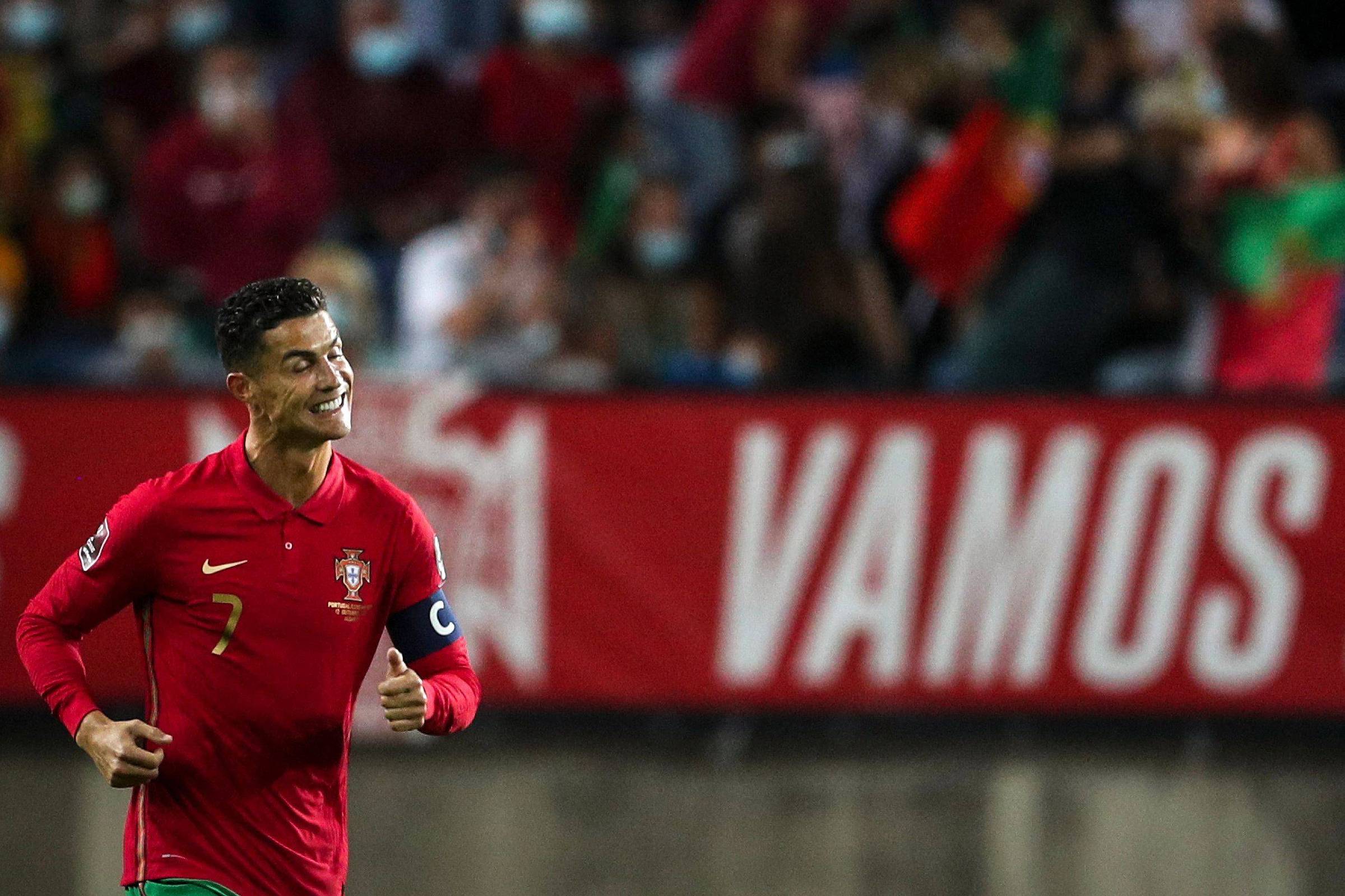 Após vaga na Eurocopa, Cristiano Ronaldo quer chegar ao milésimo