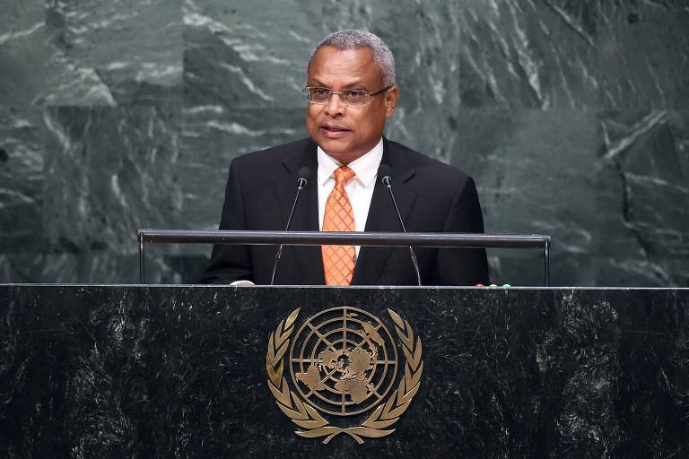 O recém-eleito presidente de Cabo Verde, José Maria Neves, durante discurso na Assembleia-Geral das Nações Unidas, quando era premiê