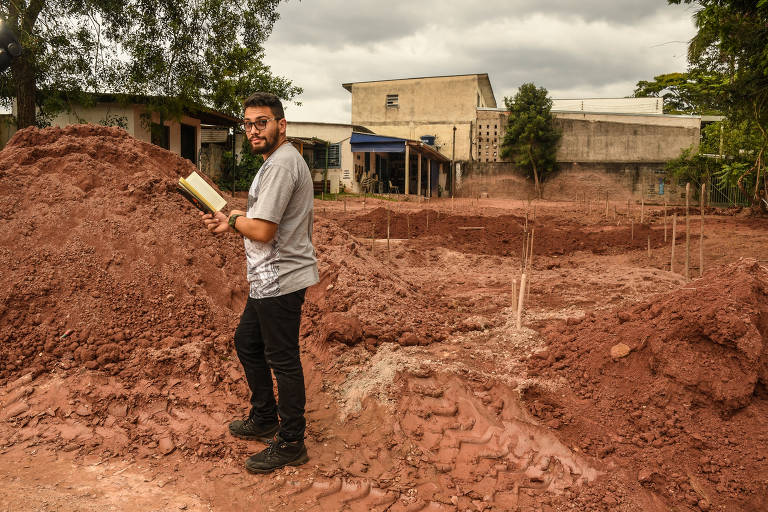 O projeto começou modesto e trouxe o convite para a população ressignificar as percepções sobre vida e morte por meio dos livros