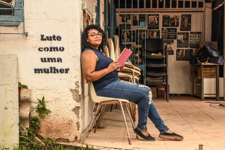 Quando soube que o local iria ser fechado, ela só conseguia pensar que outros jovens não teriam mais acesso a um espaço que fez tanta diferença em sua vida