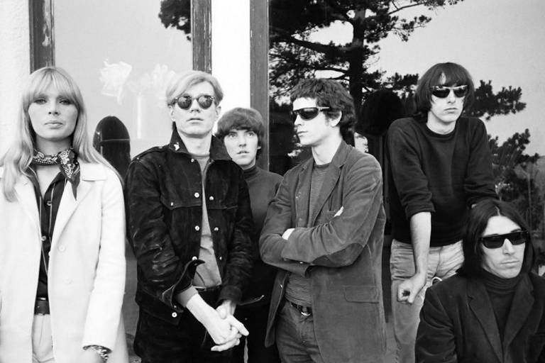 Andy Warhol e a banda Velvet Underground