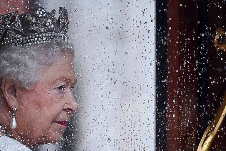 Elizabeth 2ª foi rainha mais duradoura da história britânica; veja momentos marcantes