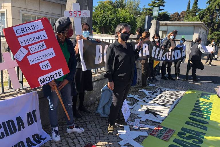 Portugal chama Queiroga para falar sobre Covid, e brasileiros protestam